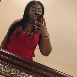 Meet your Posher, Yanna